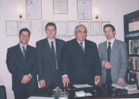 /album/%ce%b3%ce%ba%ce%b1%ce%bb%ce%b5%cf%81%ce%b9-%cf%83%cf%80%ce%bf%cf%85%ce%b4%ce%b1%cf%83%cf%84%cf%89%ce%bd-/a16-jpg1/